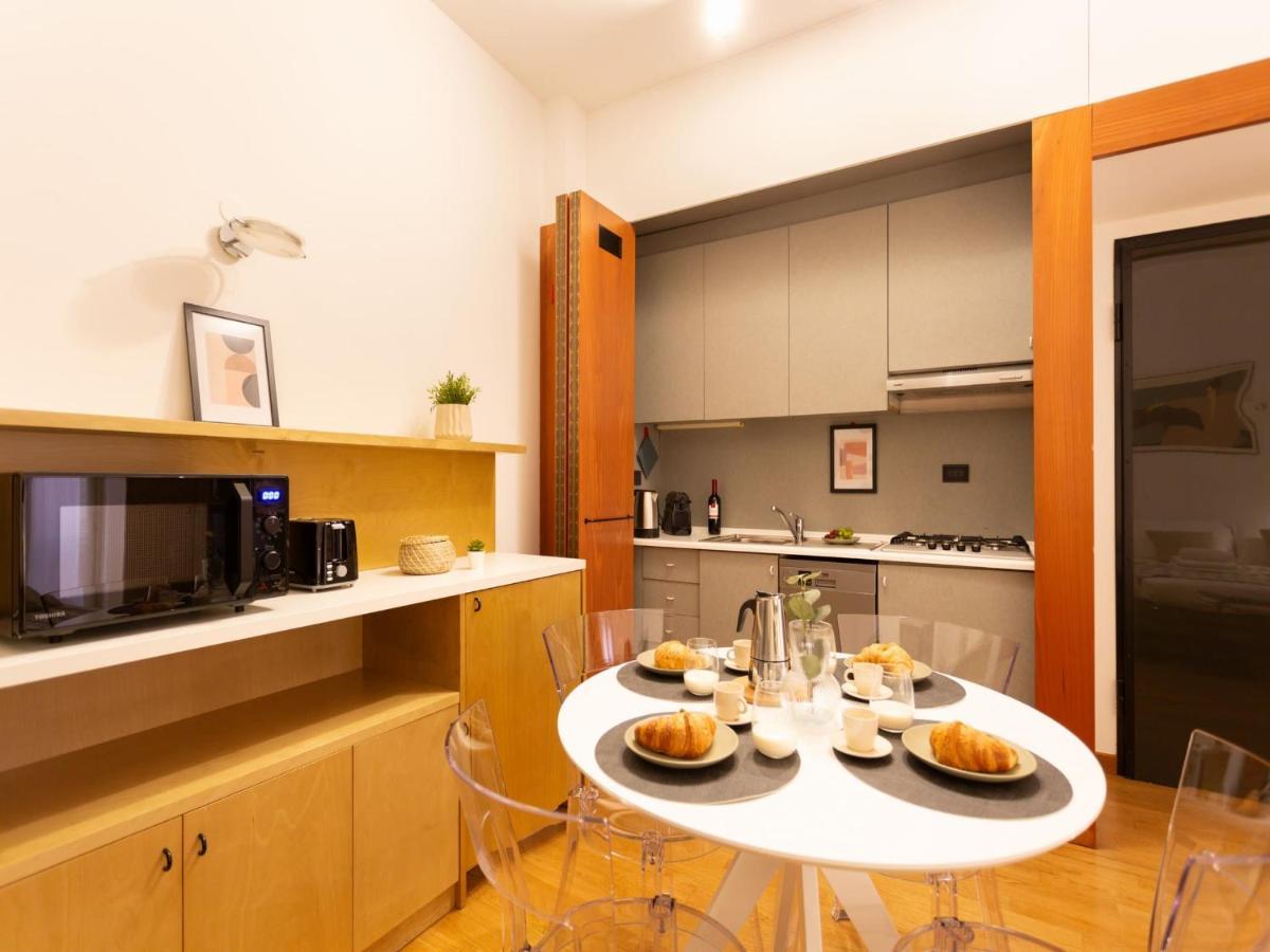 The Best Rent - Modern Apartment In The Center 米兰 外观 照片